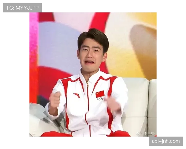 王昶训练完直接躺平刷手机，这松弛感是真实存在的吗